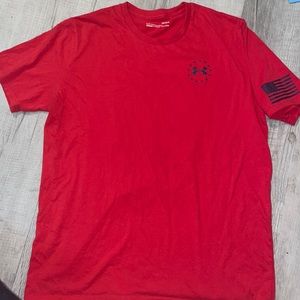 Mens under armour shirt